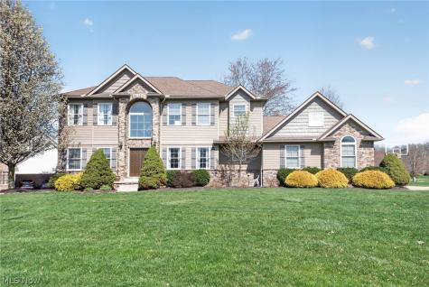1215 Springbury Drive Uniontown OH 44685