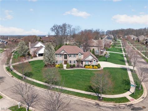 1215 Springbury Drive Uniontown OH 44685