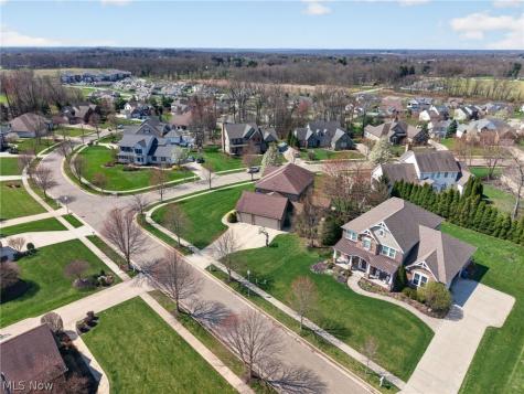 1215 Springbury Drive Uniontown OH 44685
