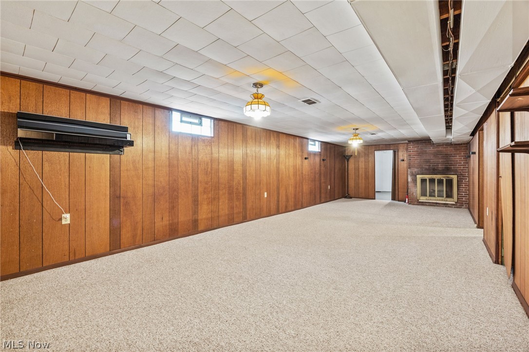 217 Clinton Avenue Akron OH 44301