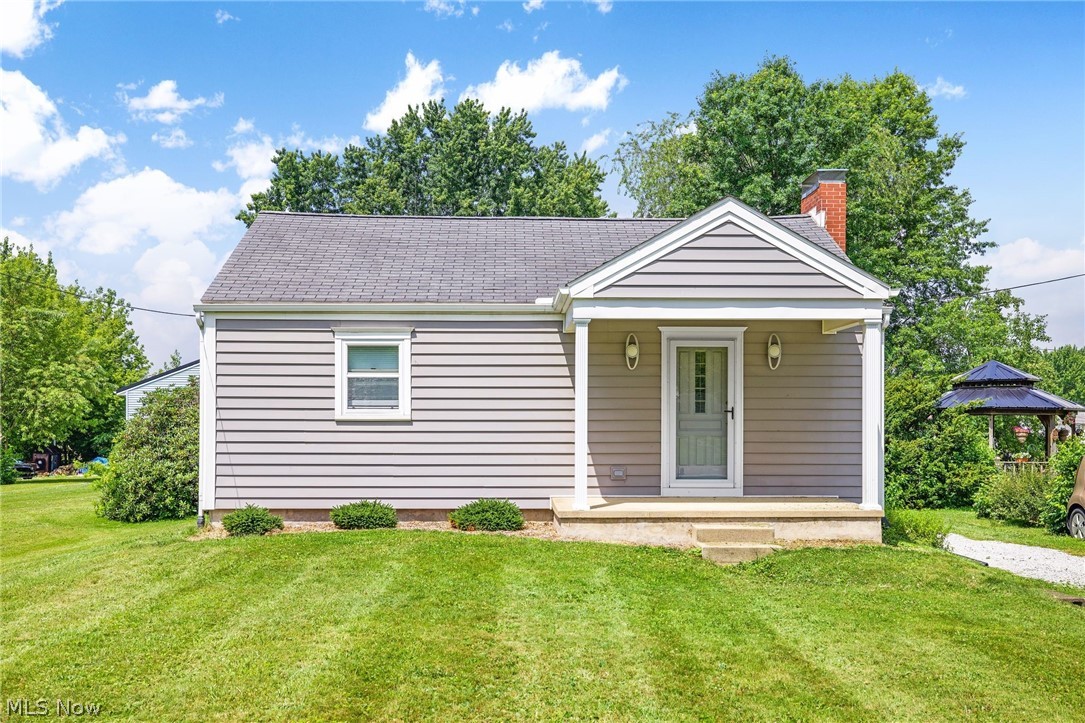 4089 Addison Avenue NE Louisville OH 44641