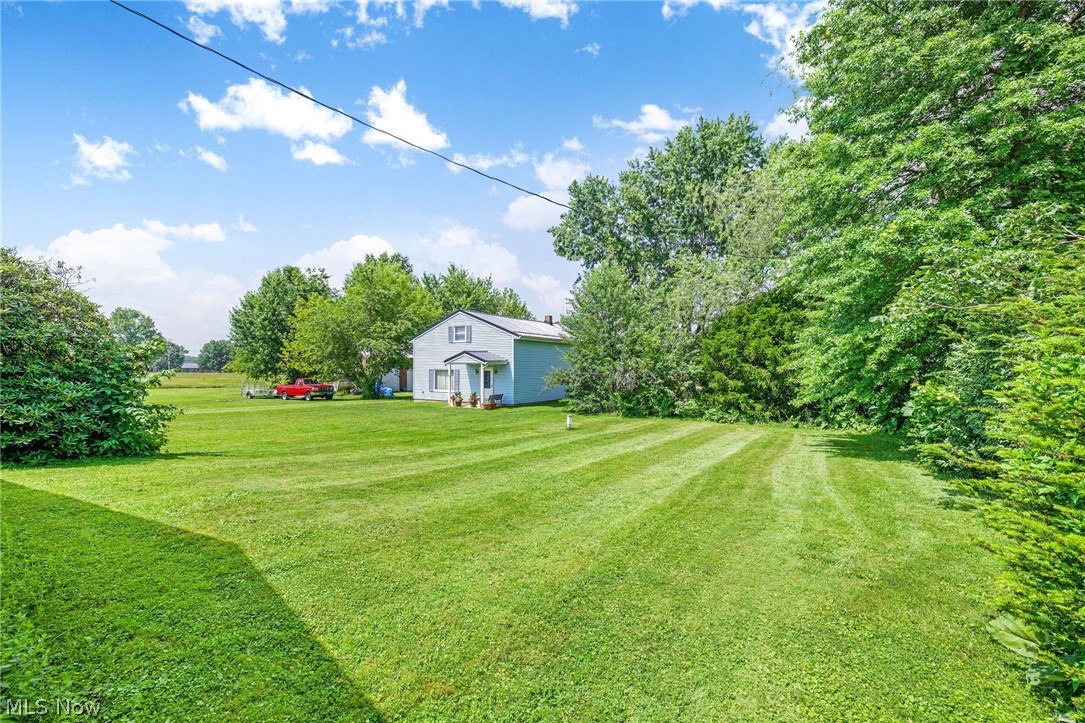 4089 Addison Avenue NE Louisville OH 44641