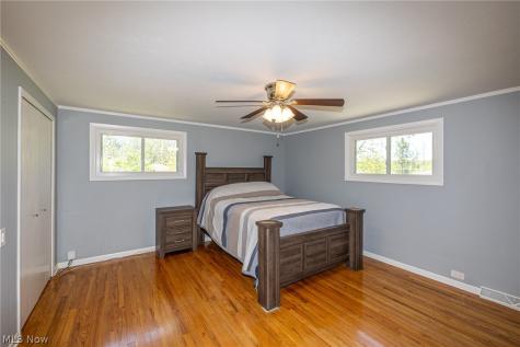 34600 W Sharondale Drive Solon OH 44139