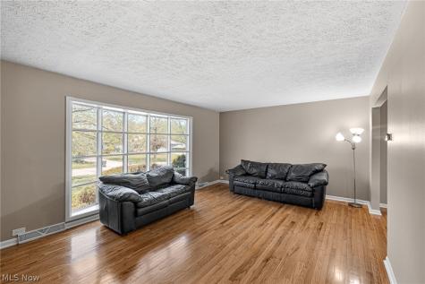 34600 W Sharondale Drive Solon OH 44139