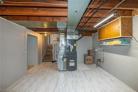 34600 W Sharondale Drive Solon OH 44139