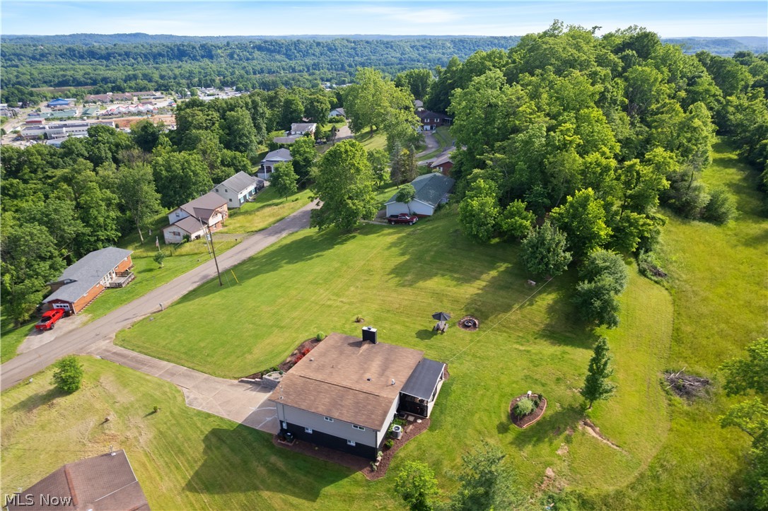 2506 Valley View Drive Belpre OH 45714
