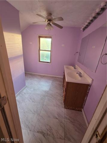 419 Barker Street Wellington OH 44090