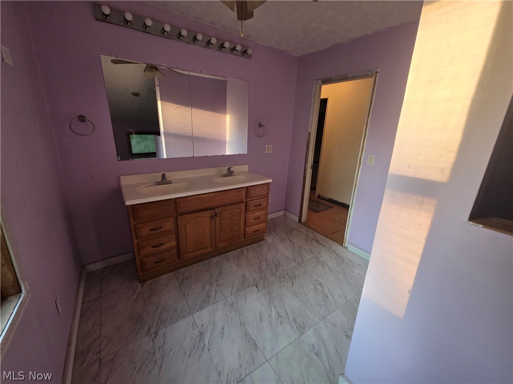 419 Barker Street Wellington OH 44090