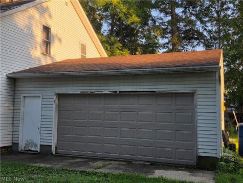 419 Barker Street Wellington OH 44090