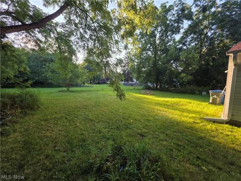 419 Barker Street Wellington OH 44090