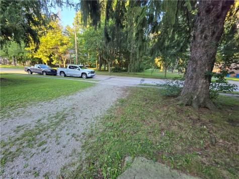 419 Barker Street Wellington OH 44090