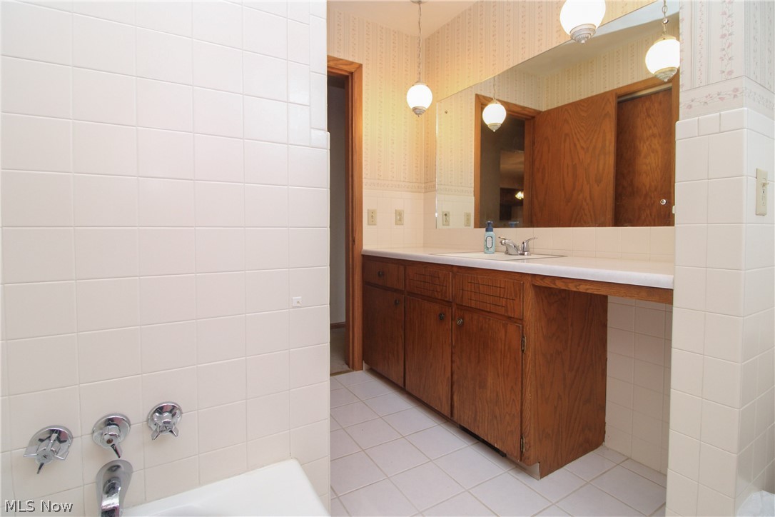 4250 Nottingham Avenue Austintown OH 44511
