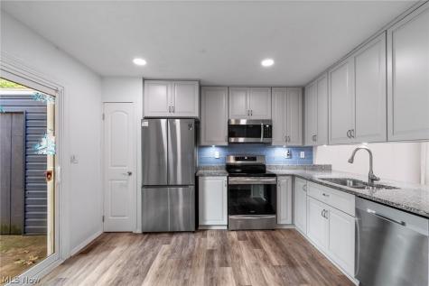 6169 Hickory Trail North Ridgeville OH 44039