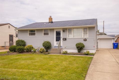 15500 Richard Drive Brook Park OH 44142