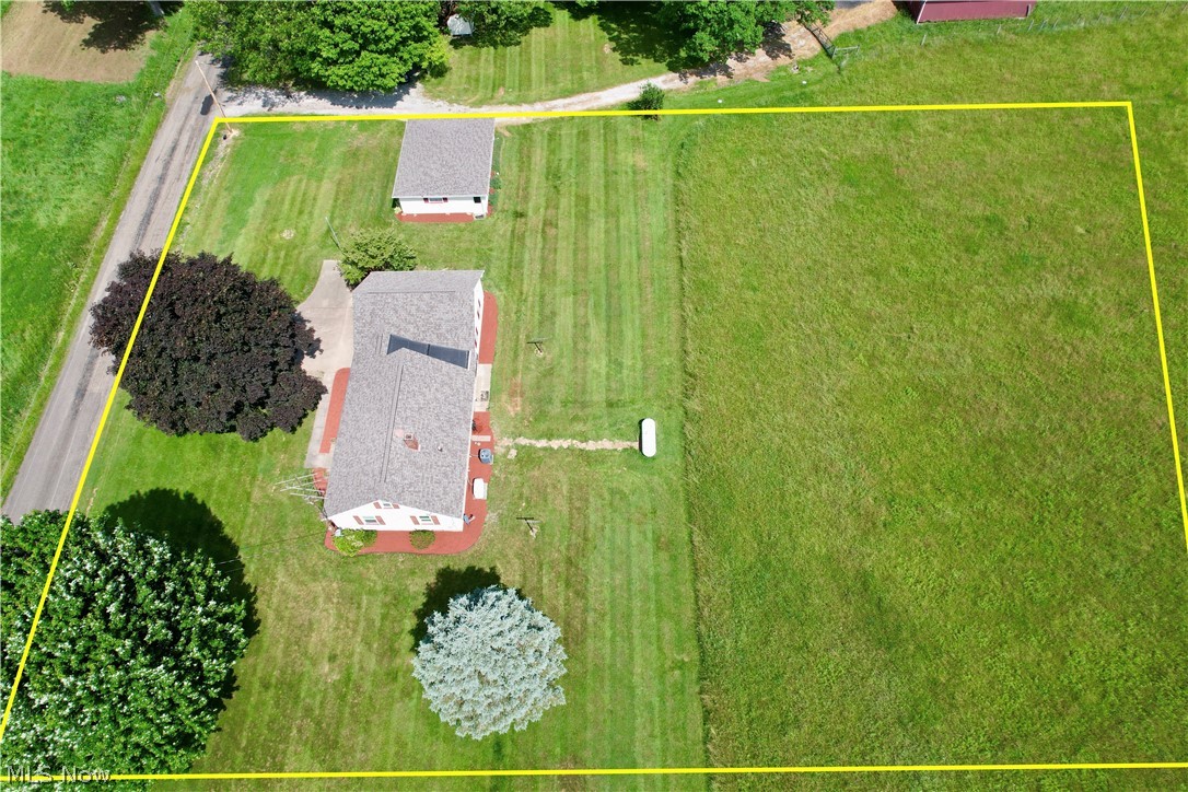3278 Fresno Road NW Carrollton OH 44615
