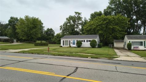 472 N Rocky River Drive Berea OH 44017