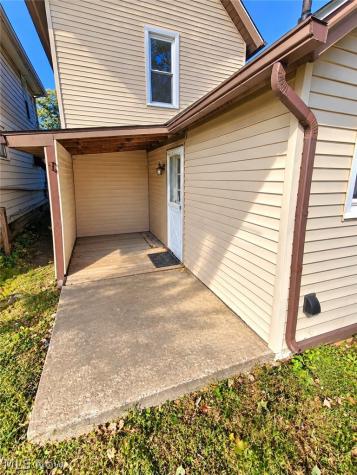 937 Lincoln Way W Massillon OH 44647