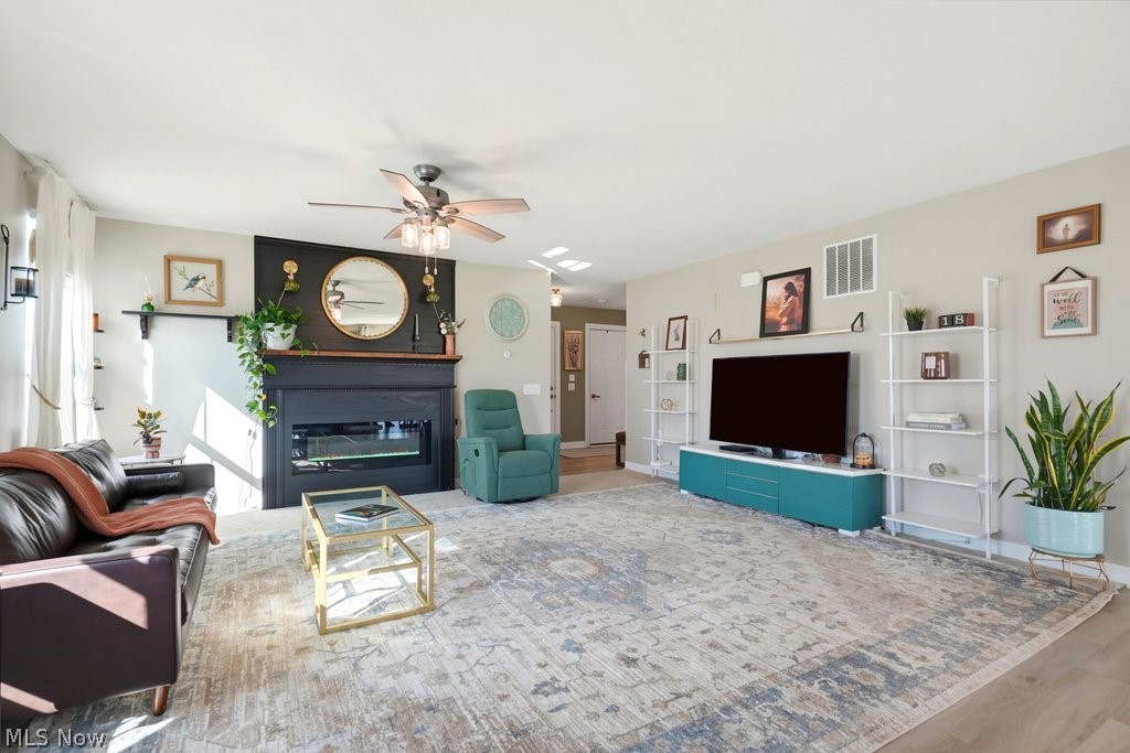 4396 Pioneer Circle SW Massillon OH 44646