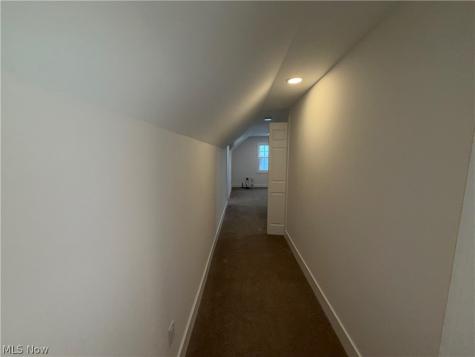 3976 E 190th Street Cleveland OH 44122