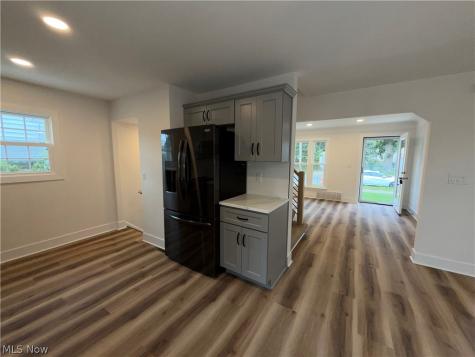 3976 E 190th Street Cleveland OH 44122