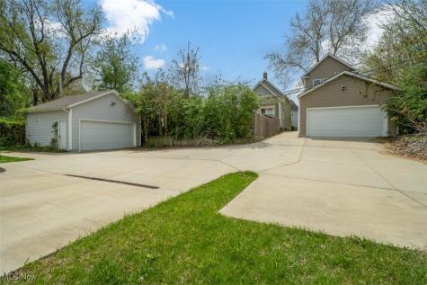 1510 E 123rd Street Cleveland OH 44106