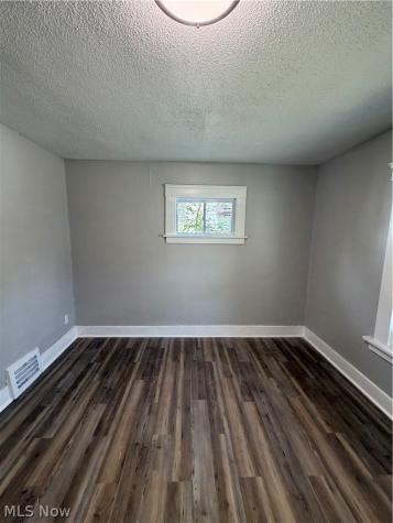 13302 Durkee Avenue Cleveland OH 44105