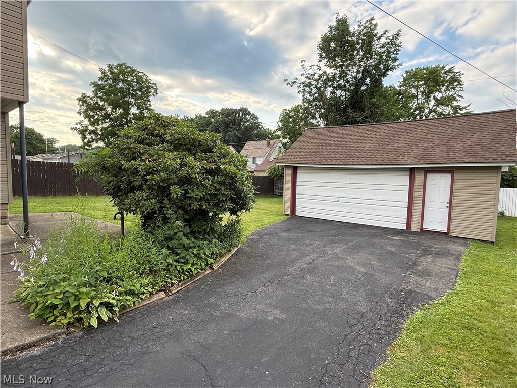 34 Maple Drive Boardman OH 44512