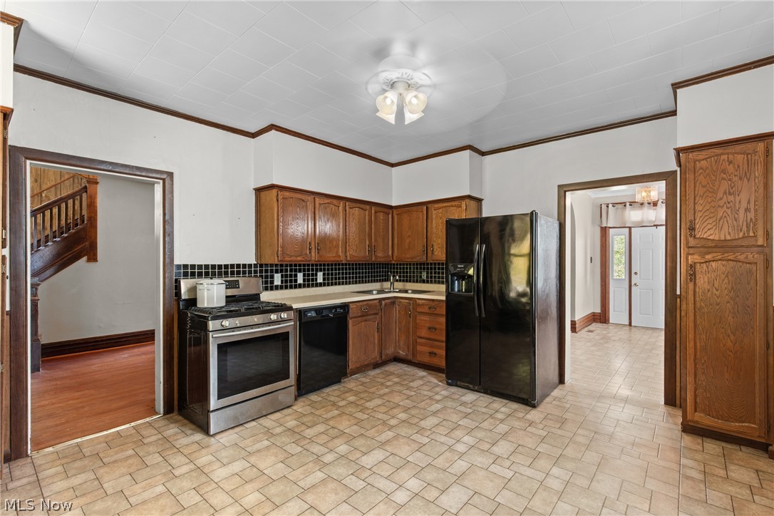 415 Whitely Street Bridgeport OH 43912