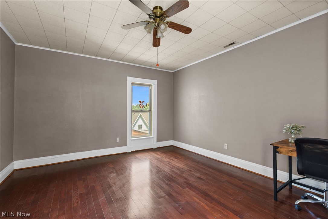 415 Whitely Street Bridgeport OH 43912