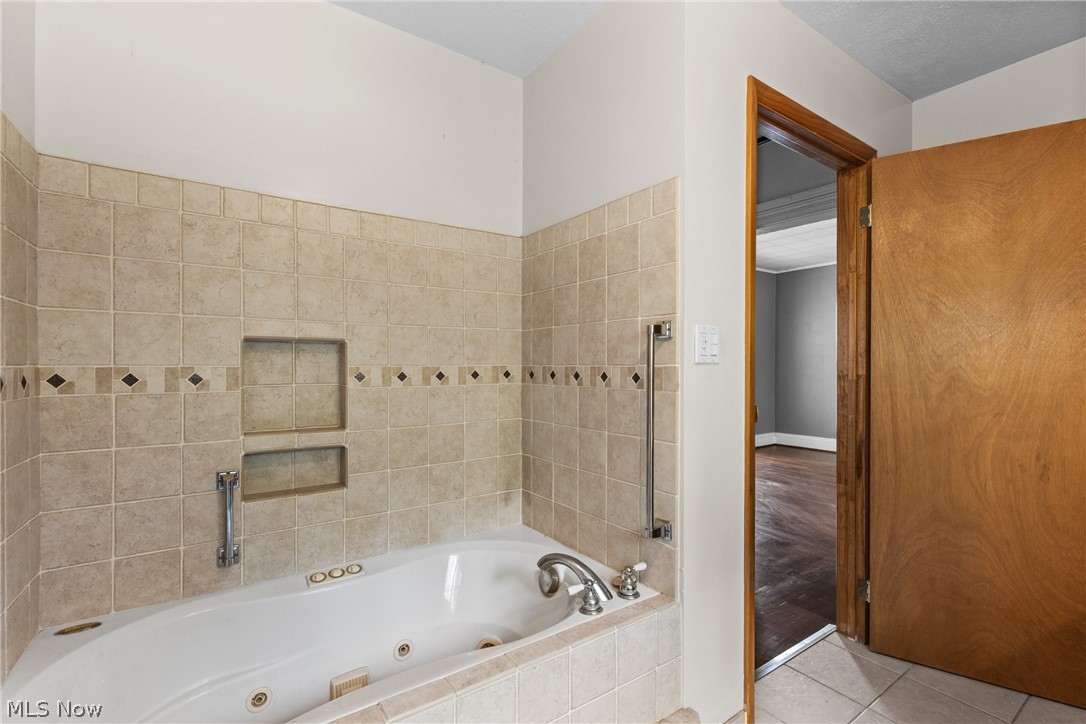 415 Whitely Street Bridgeport OH 43912