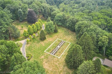 1200 Yellow Creek Lane Akron OH 44333