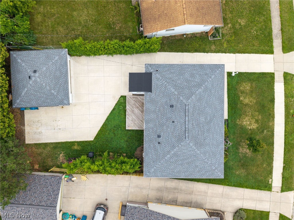 6904 Reid Drive Parma Heights OH 44130
