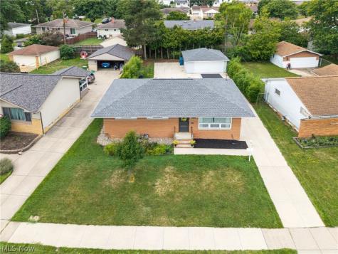 6904 Reid Drive Parma Heights OH 44130