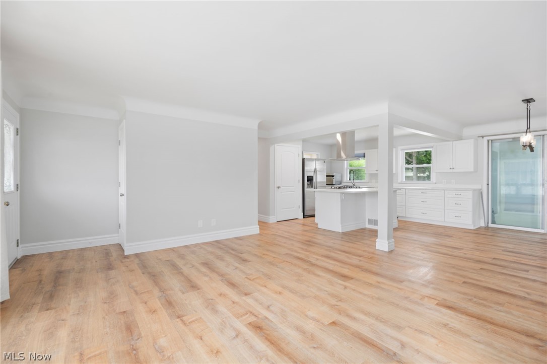 6904 Reid Drive Parma Heights OH 44130