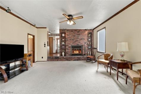 1578 Chelmsford Road Mayfield Heights OH 44124