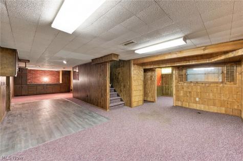 1578 Chelmsford Road Mayfield Heights OH 44124