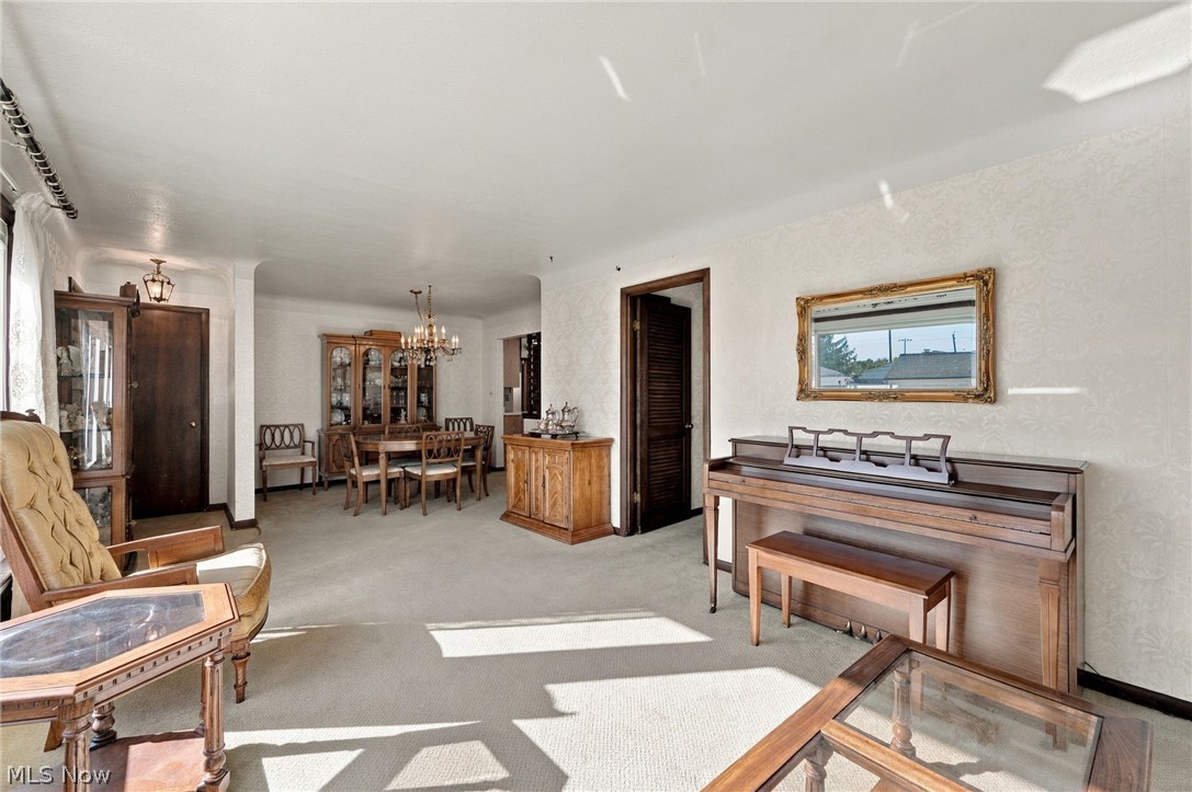 1578 Chelmsford Road Mayfield Heights OH 44124