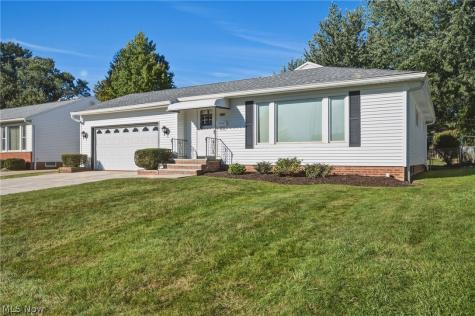 1578 Chelmsford Road Mayfield Heights OH 44124
