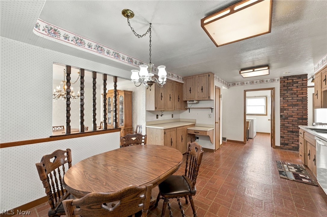 1578 Chelmsford Road Mayfield Heights OH 44124
