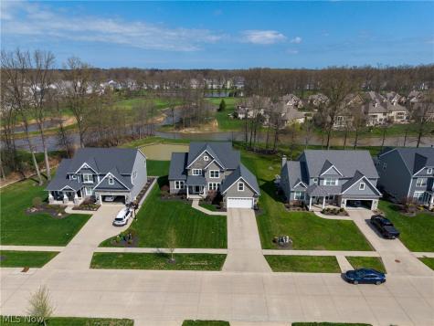 32646 Albion Drive Avon Lake OH 44012