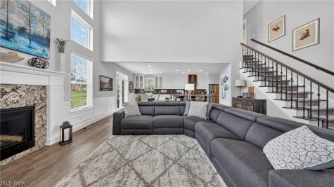32646 Albion Drive Avon Lake OH 44012