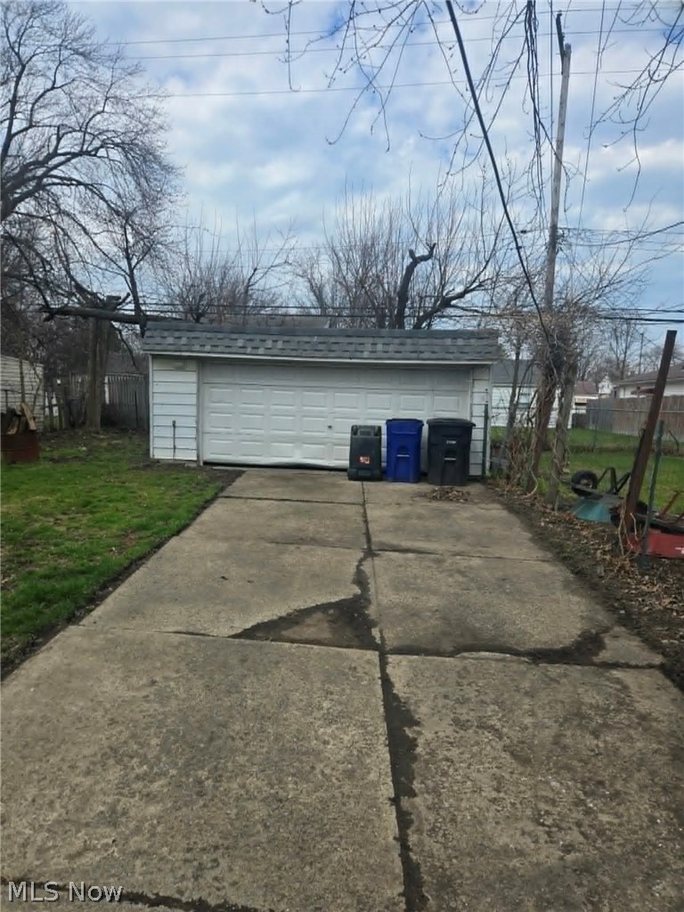 12408 Matherson Avenue Cleveland OH 44135