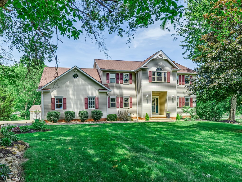 623 W Steels Corners Road Cuyahoga Falls OH 44223