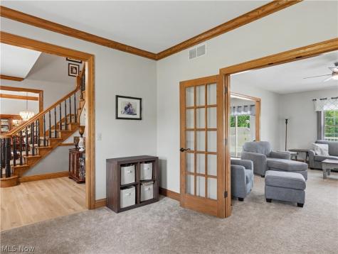 623 W Steels Corners Road Cuyahoga Falls OH 44223
