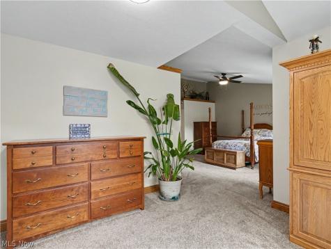 623 W Steels Corners Road Cuyahoga Falls OH 44223