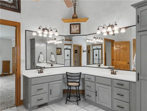 623 W Steels Corners Road Cuyahoga Falls OH 44223