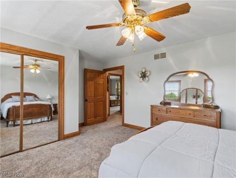 623 W Steels Corners Road Cuyahoga Falls OH 44223