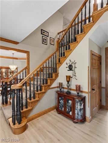 623 W Steels Corners Road Cuyahoga Falls OH 44223