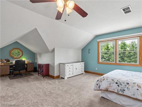 623 W Steels Corners Road Cuyahoga Falls OH 44223