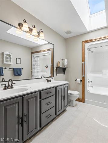 623 W Steels Corners Road Cuyahoga Falls OH 44223